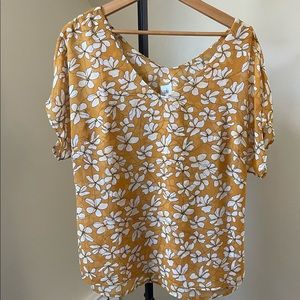 Cabi 3598 Thrive Floral Butterscotch Yellow Top Size L
